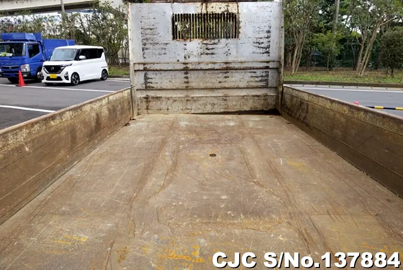 2006 Isuzu / Elf Stock No. 137884