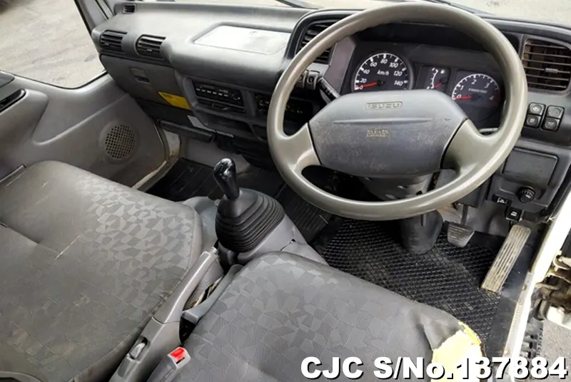 2006 Isuzu / Elf Stock No. 137884