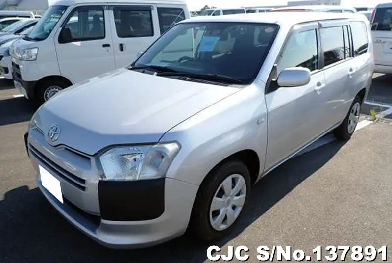 Toyota / Succeed Van 2017