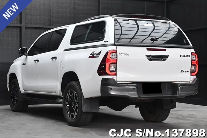 2022 Toyota / Hilux / Revo Stock No. 137898