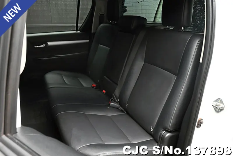 2022 Toyota / Hilux / Revo Stock No. 137898