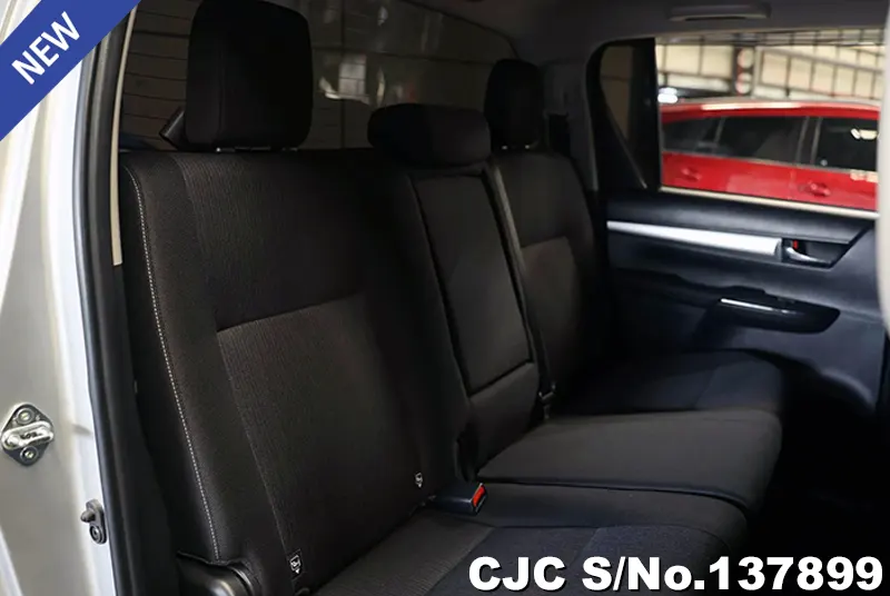 2024 Toyota / Hilux / Revo Stock No. 137899