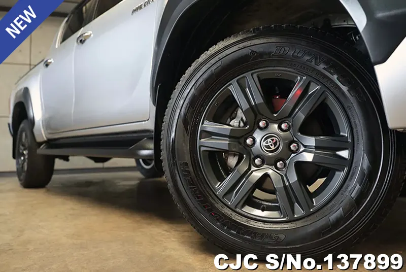 2024 Toyota / Hilux / Revo Stock No. 137899