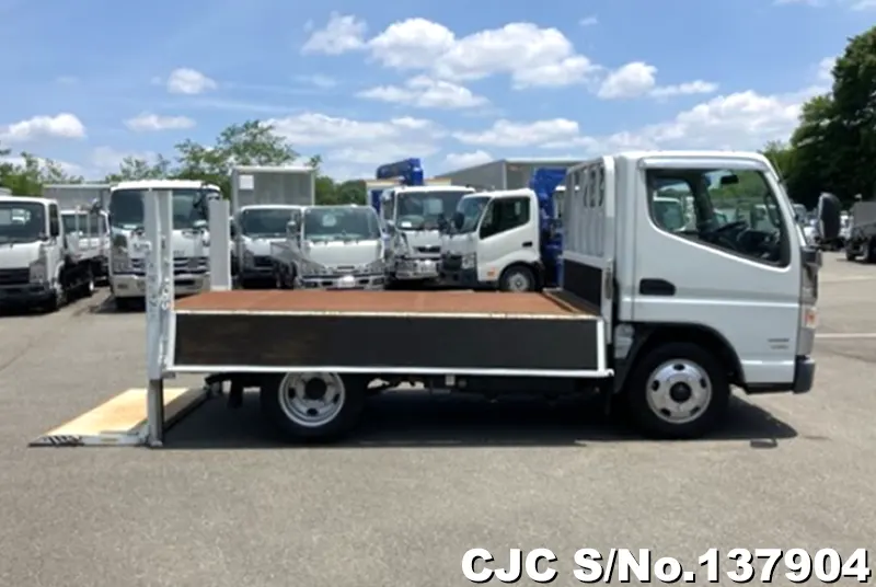 2017 Mitsubishi / Canter Stock No. 137904