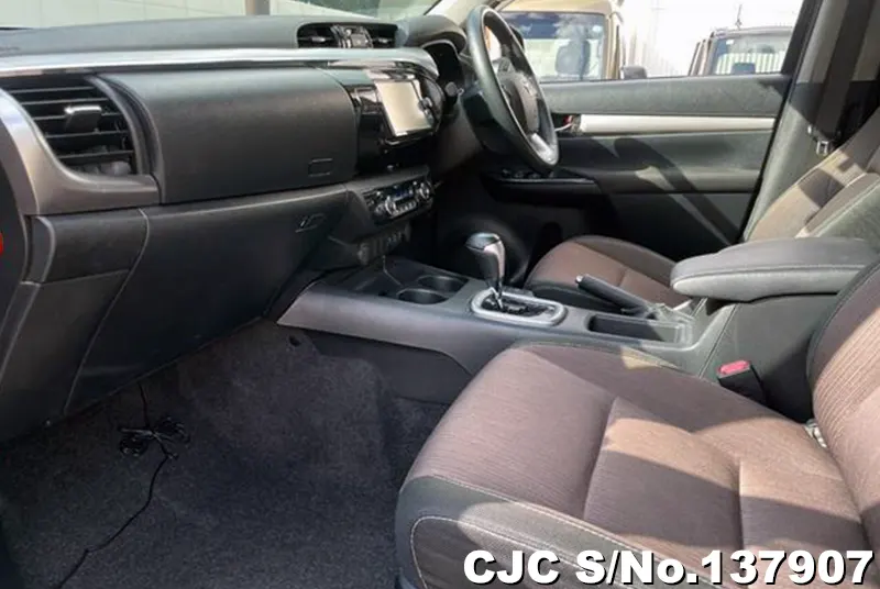 Toyota Hilux in Black for Sale Image 12
