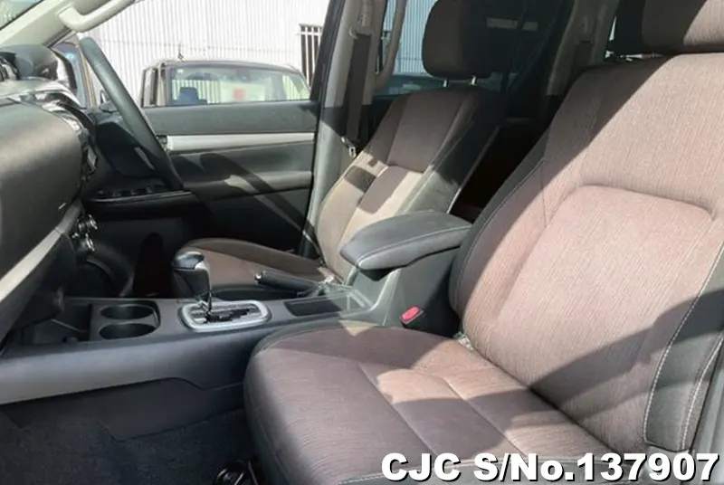 Toyota Hilux in Black for Sale Image 14
