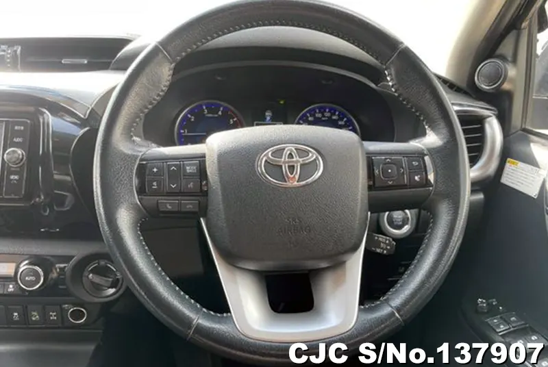 2018 Toyota / Hilux Stock No. 137907