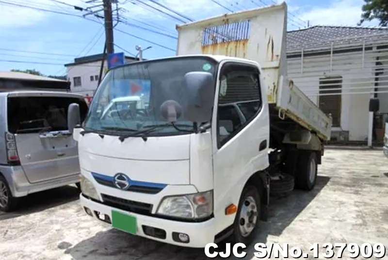 2012 Hino / Dutro Stock No. 137909