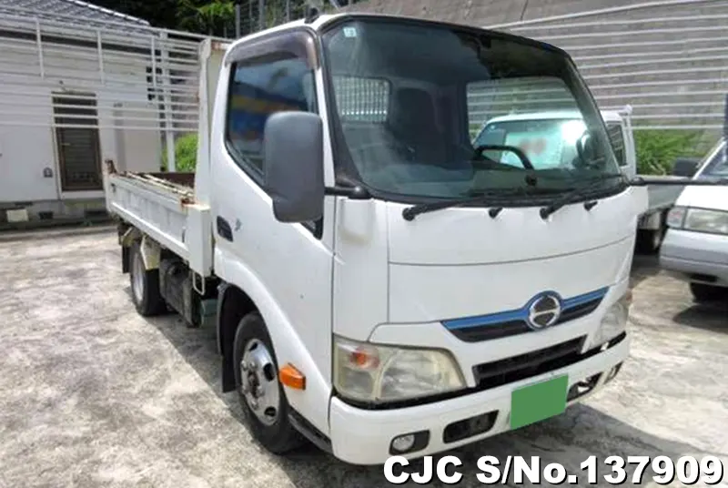 2012 Hino / Dutro Stock No. 137909