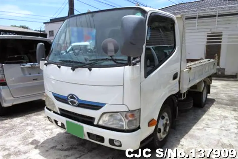 2012 Hino / Dutro Stock No. 137909