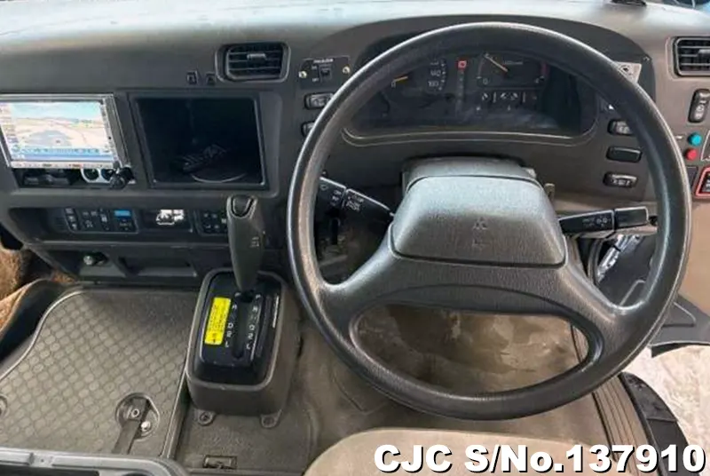 2004 Mitsubishi / Rosa Stock No. 137910