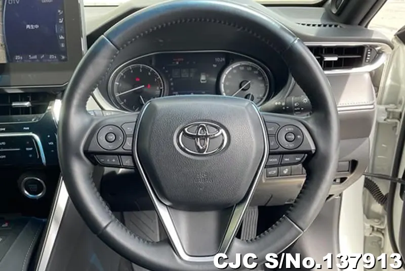 2022 Toyota / Harrier Stock No. 137913