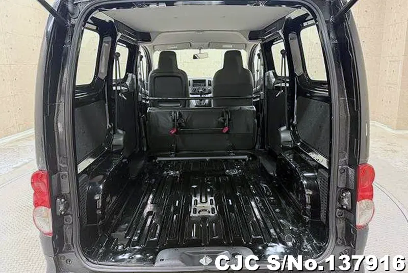 2017 Nissan / NV200 Stock No. 137916