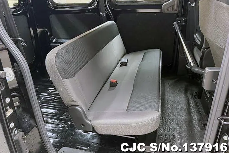 2017 Nissan / NV200 Stock No. 137916