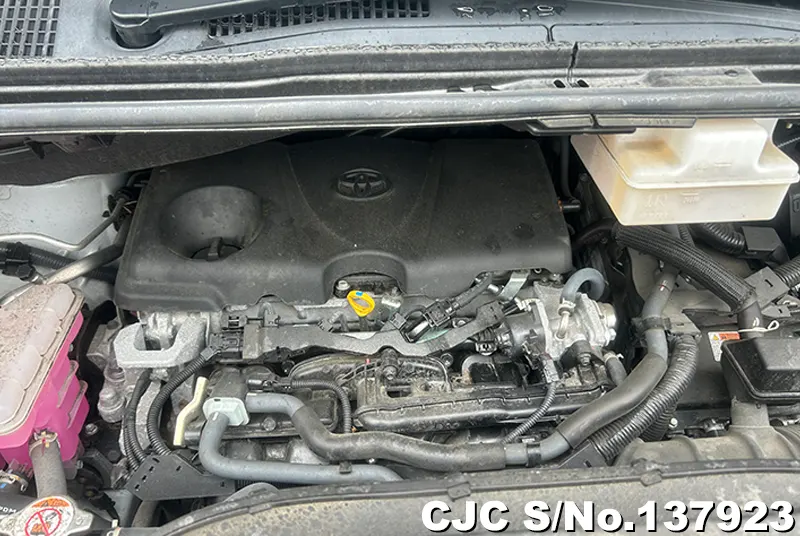 2023 Toyota / Alphard Stock No. 137923
