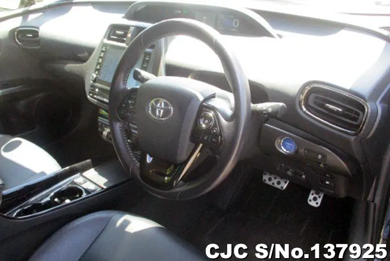 2022 Toyota / Prius Stock No. 137925