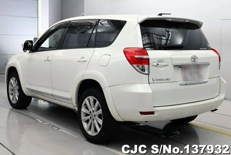 2013 Toyota / Vanguard Stock No. 137932