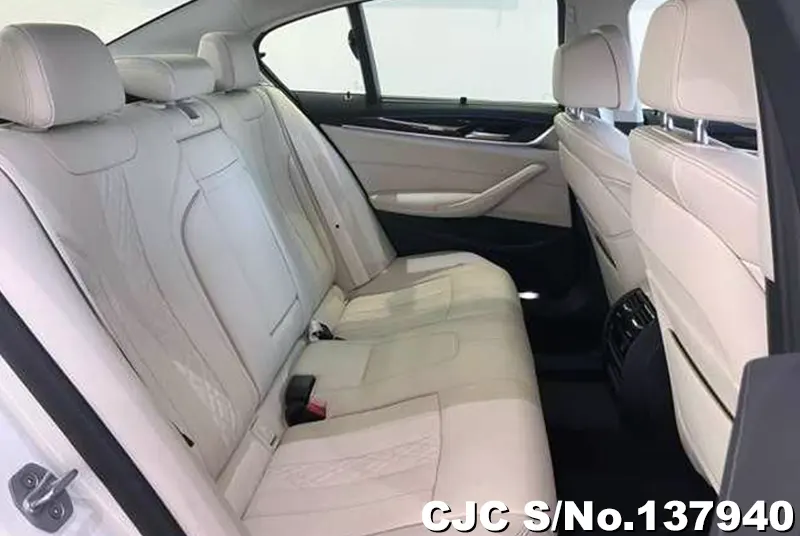 2021 BMW / 5 Series Stock No. 137940