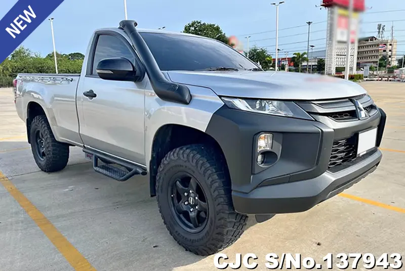 2020 Mitsubishi / Triton Stock No. 137943