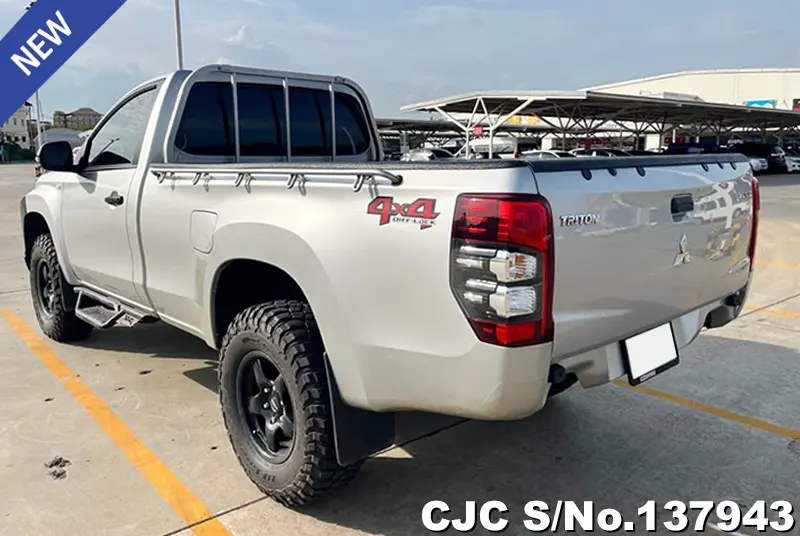 Mitsubishi Triton in Silver for Sale Image 1