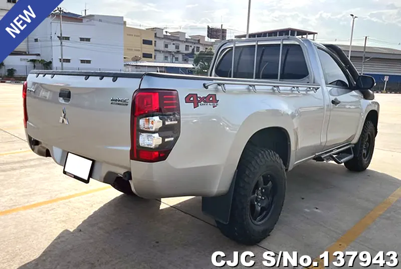 Mitsubishi Triton in Silver for Sale Image 2