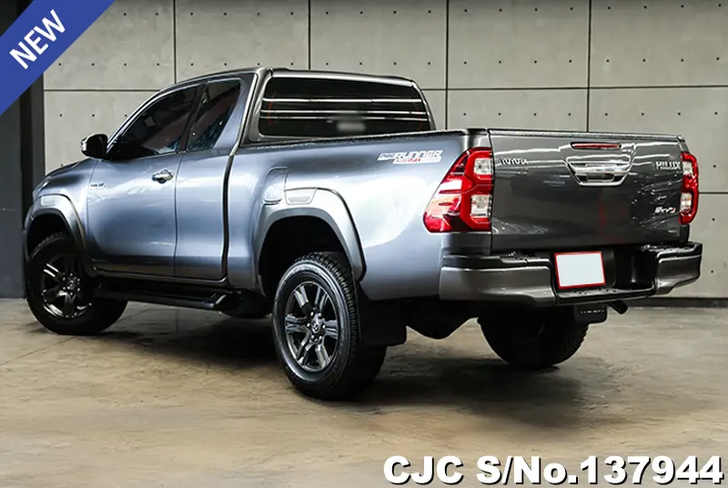 2025 Toyota / Hilux / Revo Stock No. 137944