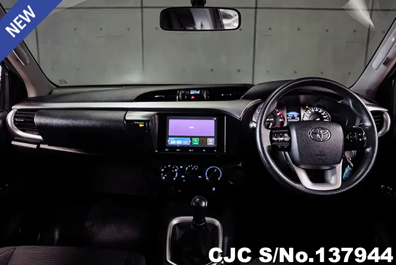 2025 Toyota / Hilux / Revo Stock No. 137944
