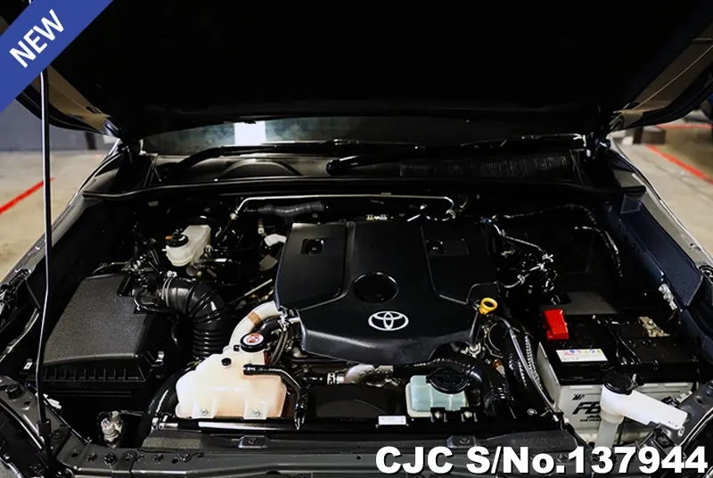 2025 Toyota / Hilux / Revo Stock No. 137944