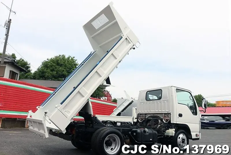2019 Isuzu / Elf Stock No. 137969