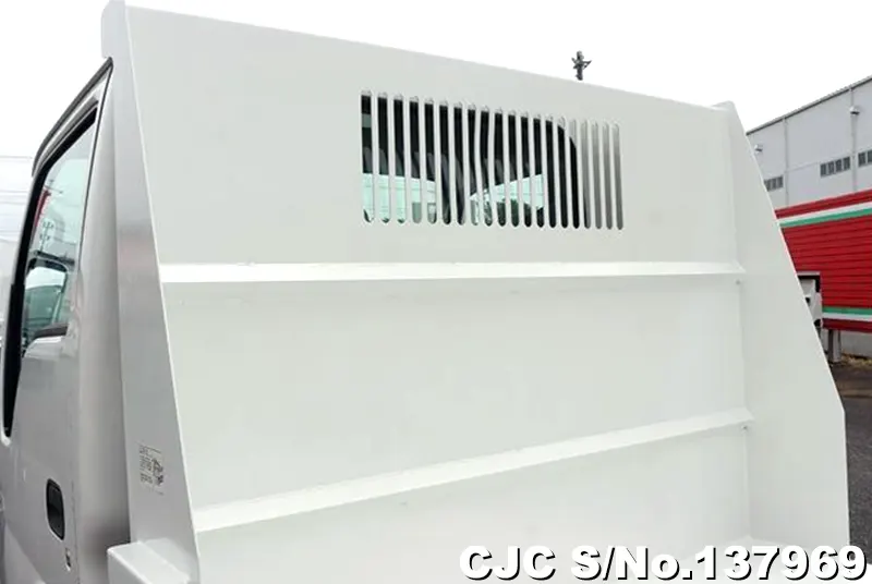 2019 Isuzu / Elf Stock No. 137969