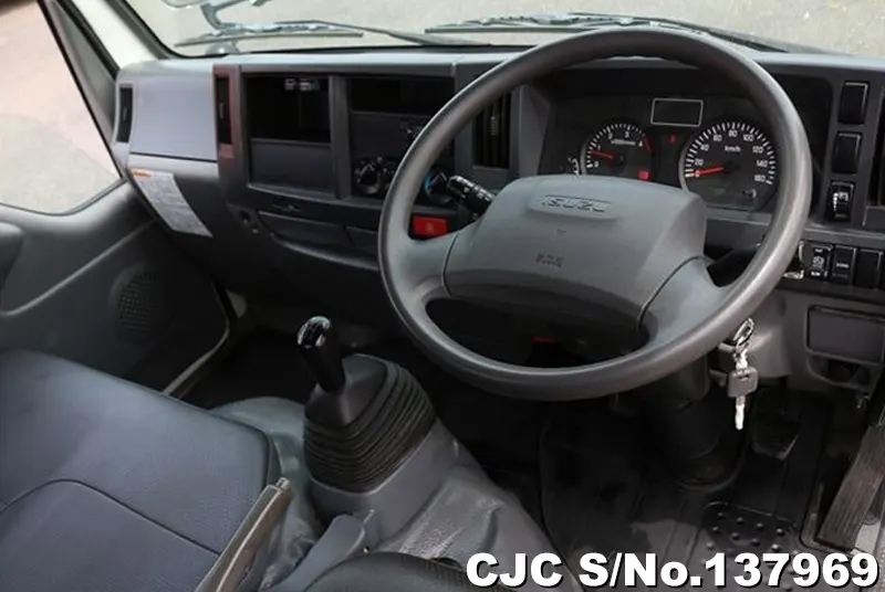 2019 Isuzu / Elf Stock No. 137969