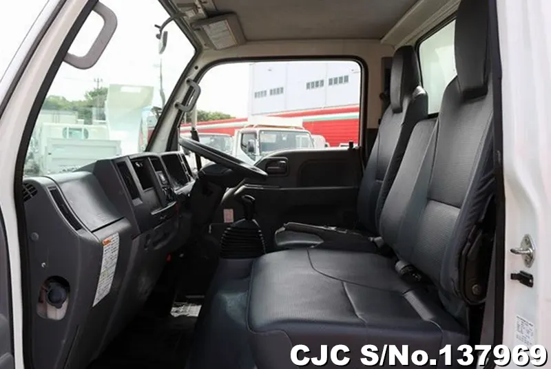 2019 Isuzu / Elf Stock No. 137969