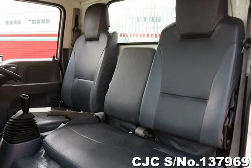 2019 Isuzu / Elf Stock No. 137969