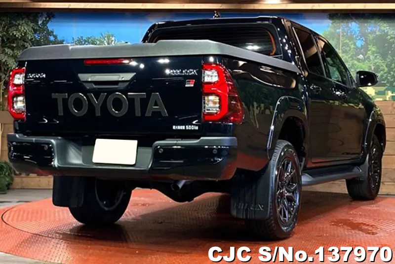 2024 Toyota / Hilux Stock No. 137970