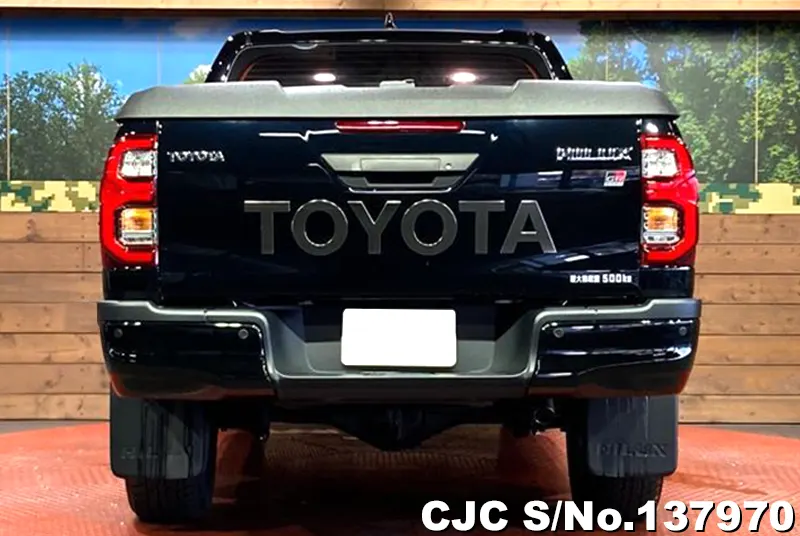 2024 Toyota / Hilux Stock No. 137970