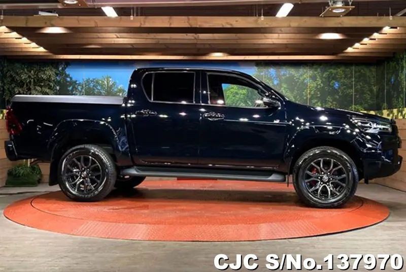 2024 Toyota / Hilux Stock No. 137970