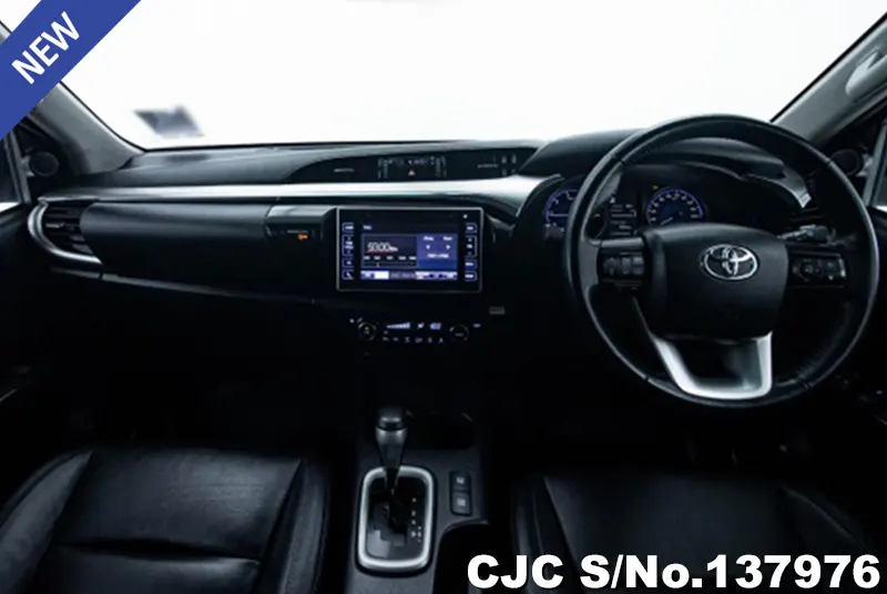 2019 Toyota / Hilux Stock No. 137976