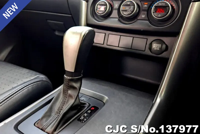 Mazda BT-50 in Brown for Sale Image 12