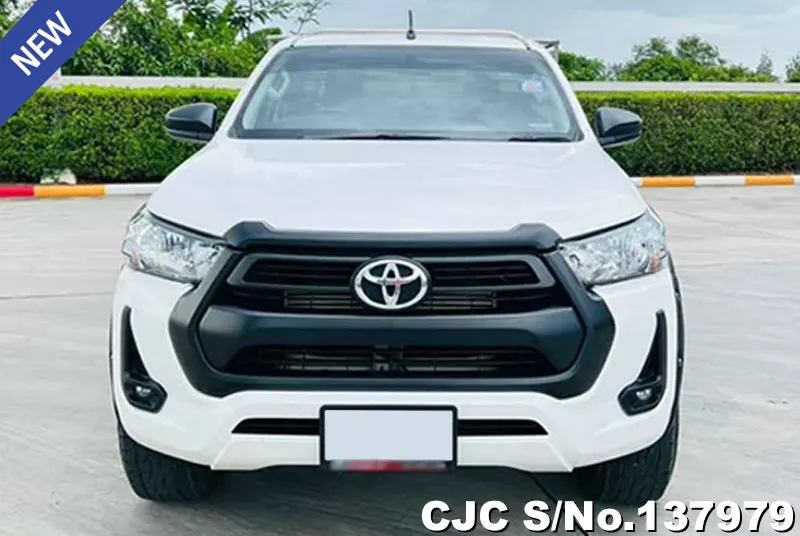 2021 Toyota / Hilux / Revo Stock No. 137979