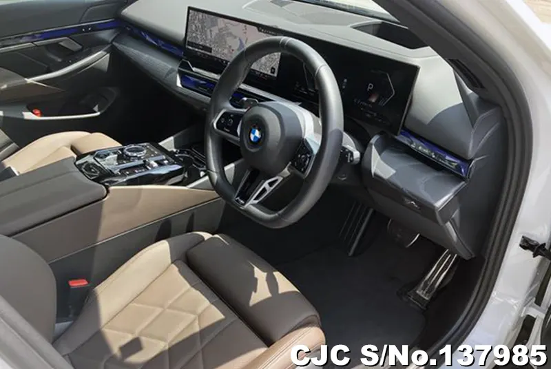 2025 BMW / 5 Series Stock No. 137985