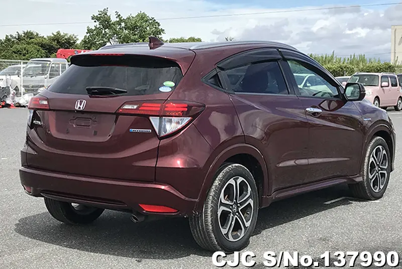 Honda Vezel in Wine for Sale Image 2