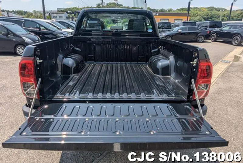 2018 Toyota / Hilux Stock No. 138006