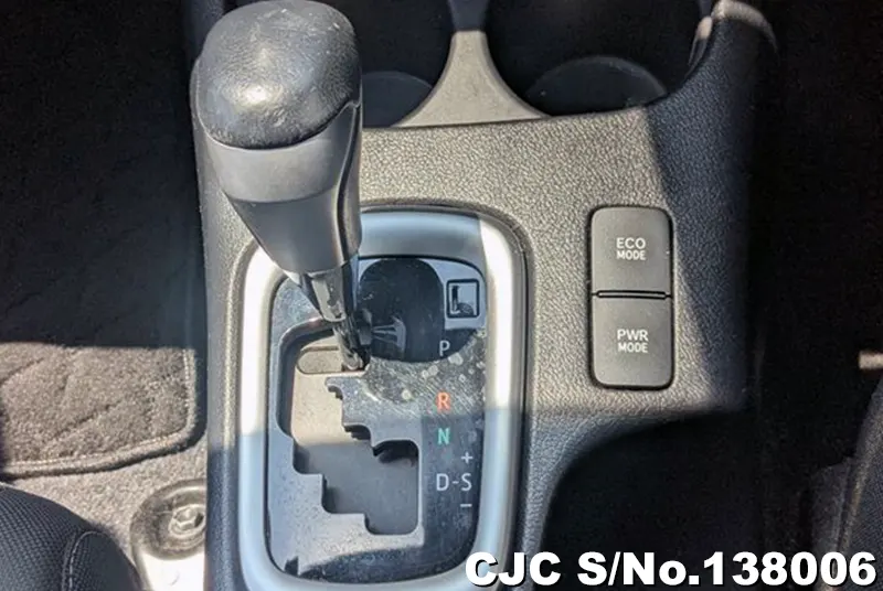 2018 Toyota / Hilux Stock No. 138006
