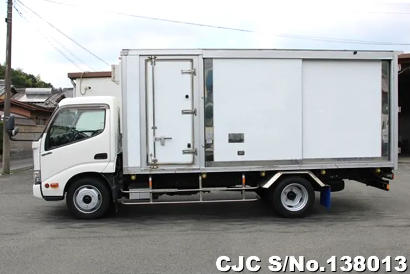 2018 Hino / Dutro Stock No. 138013