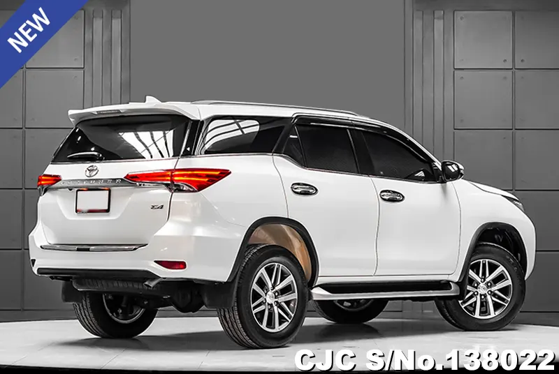 2020 Toyota / Fortuner Stock No. 138022