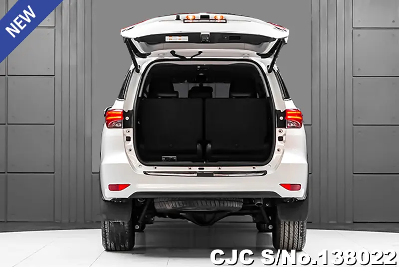 2020 Toyota / Fortuner Stock No. 138022