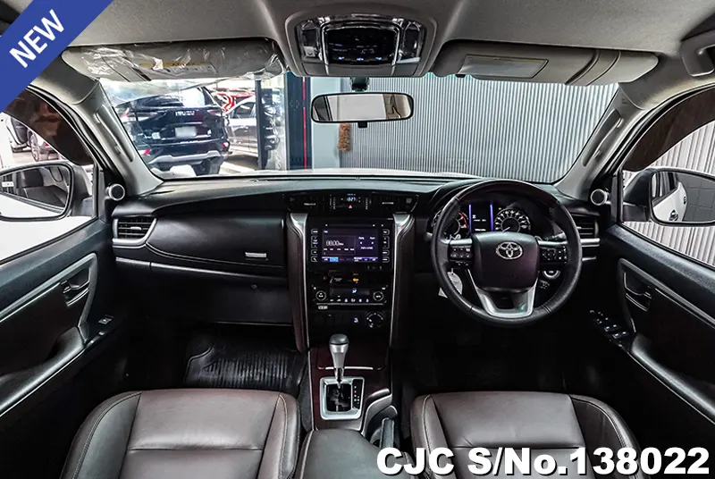 2020 Toyota / Fortuner Stock No. 138022