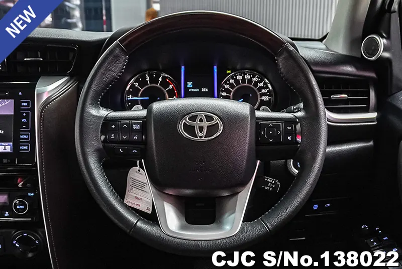 2020 Toyota / Fortuner Stock No. 138022