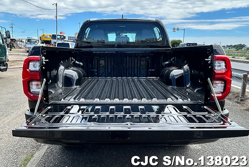 2024 Toyota / Hilux Stock No. 138023