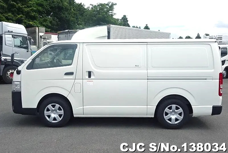 2019 Toyota / Hiace Stock No. 138034